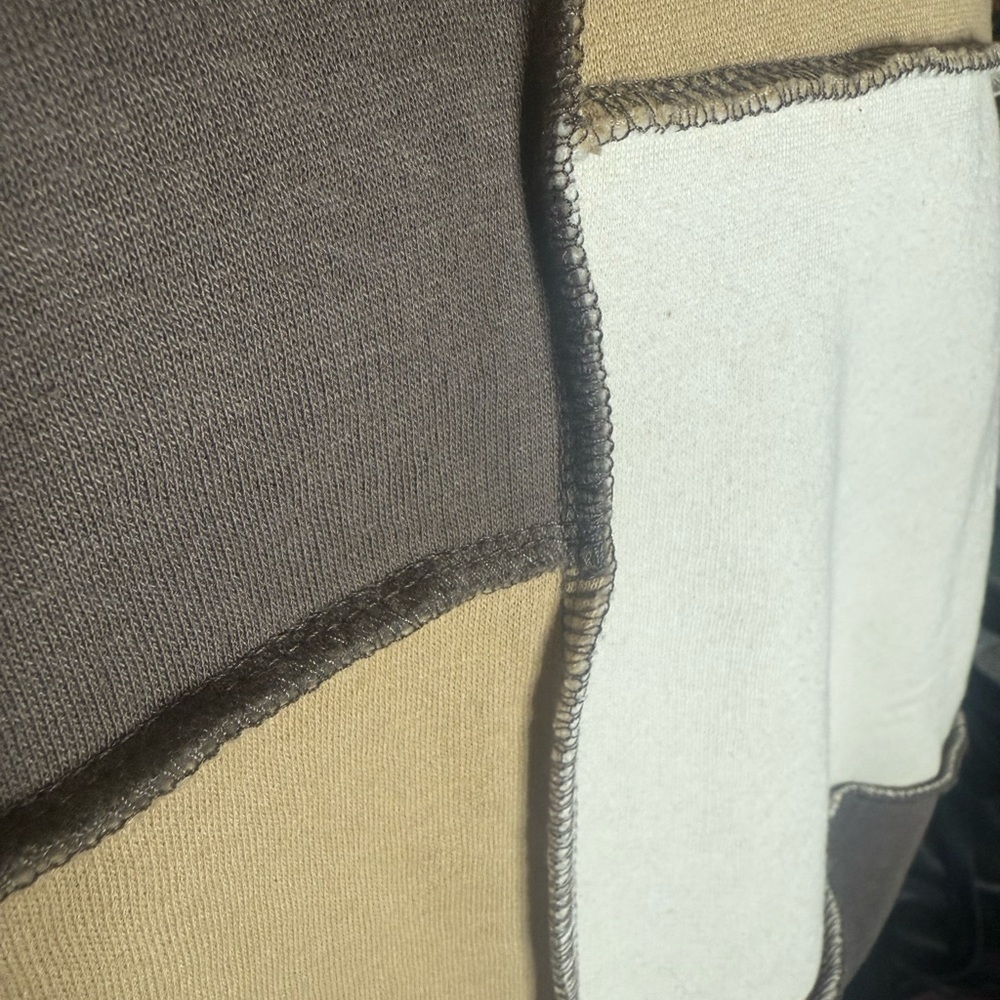 NWT Women’s Oversized Patchwork Sweatshirt - Beige, White, Dark Brown - Picture 6 of 8
